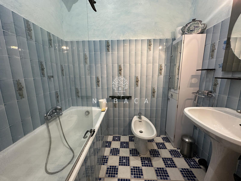 Appartement - 80 m² - 5 pièces