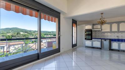 Duplex - 88 m² - 4 pièces