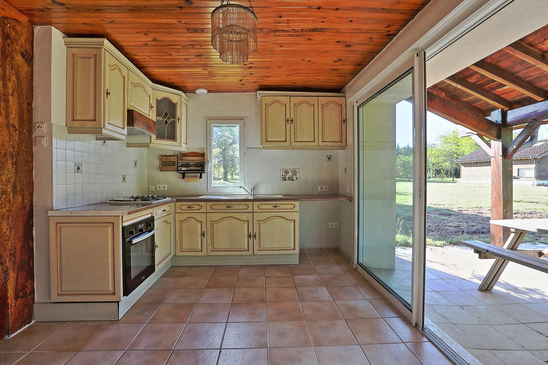 Propriété - 317 m² - 10 pièces