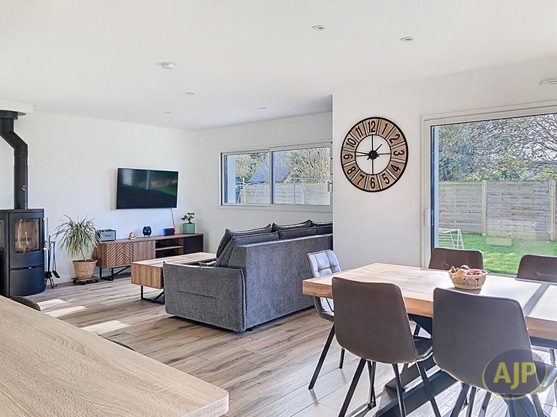 Maison - 114 m² - 5 pièces