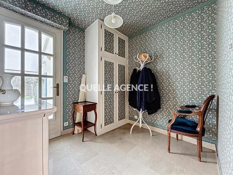 Maison - 141 m² - 8 pièces