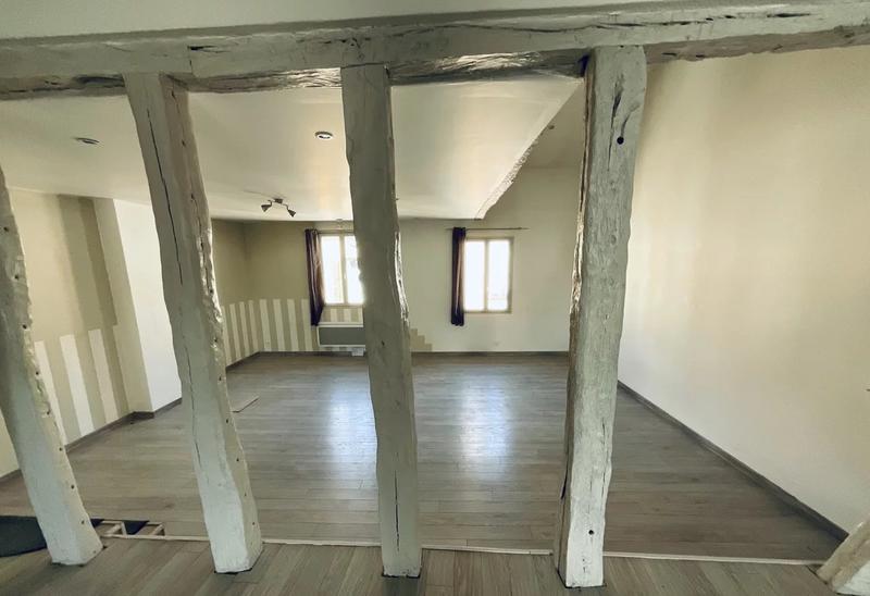 Appartement - 104 m² - 3 pièces