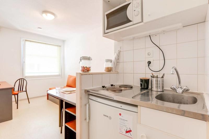 Studio - 17 m² - 1 pièce