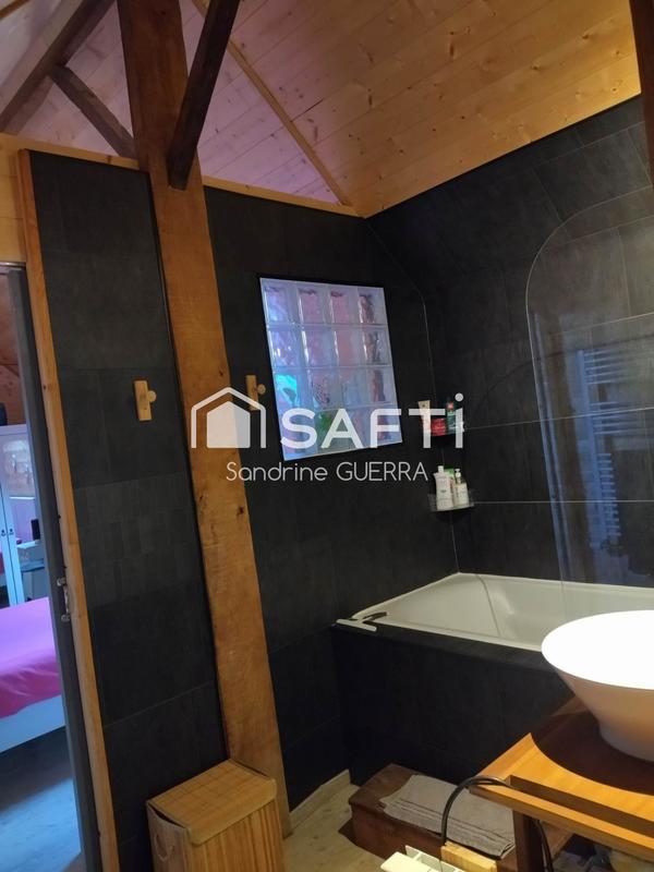 Maison - 160 m² - 5 pièces