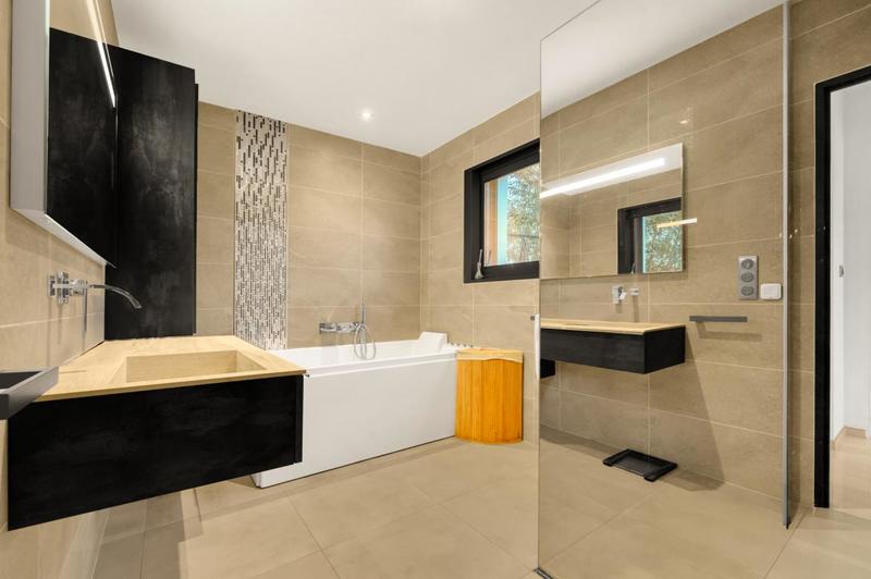 Villa - 140 m² - 5 pièces