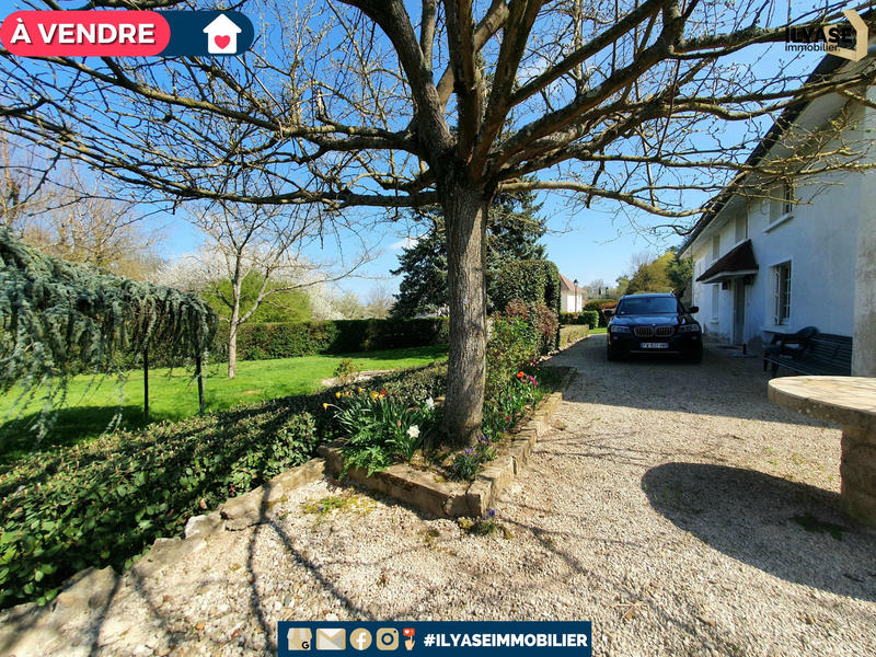Maison de village - 155 m² - 8 pièces