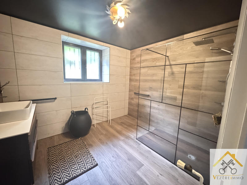 Maison - 191 m² - 6 pièces