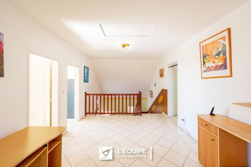 Villa - 187 m² - 6 pièces