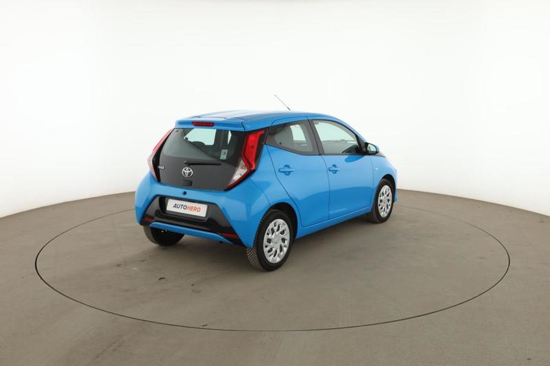 Toyota Aygo 1.0 Vvt-i X-Play 5p 72 ch