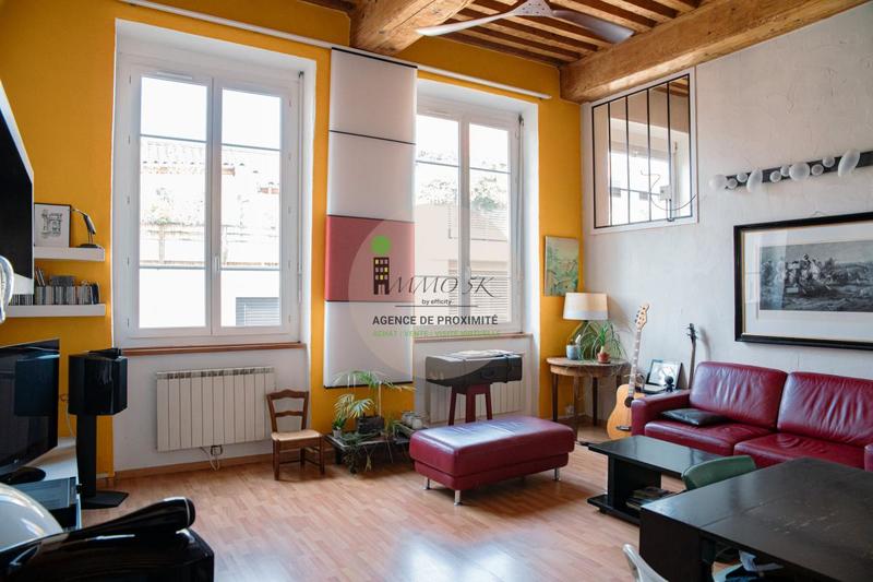 Appartement - 77 m² - 4 pièces