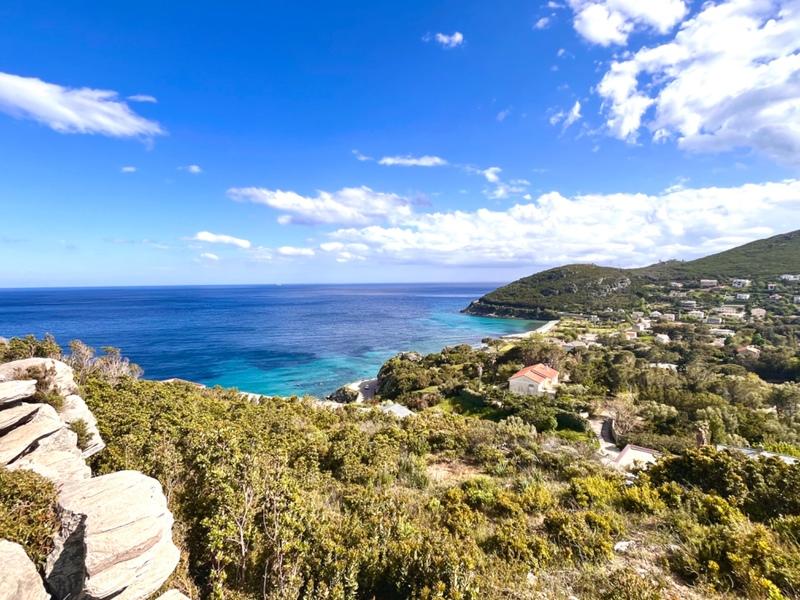 Terrain constructible - 795 m²