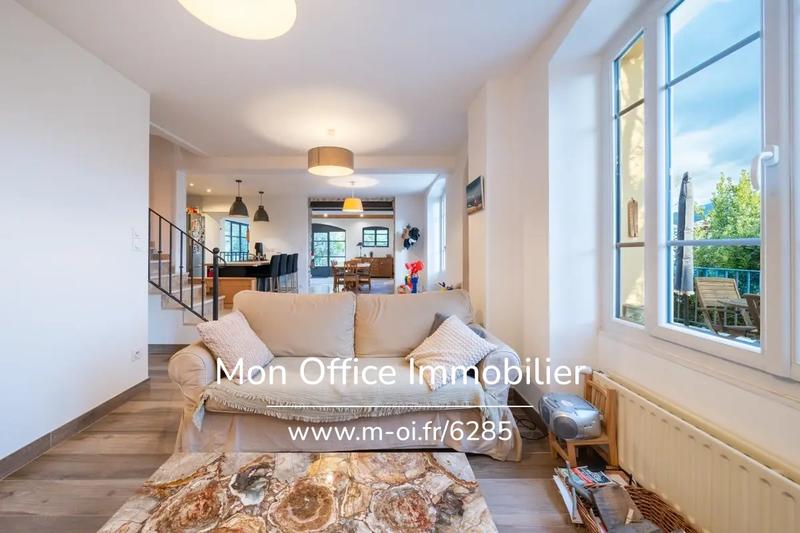 Maison - 145 m² - 6 pièces