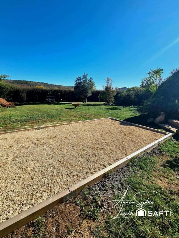 Maison - 127 m² - 7 pièces