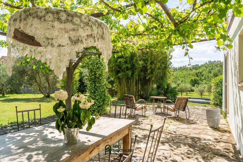 Maison - 230 m² - 4 pièces