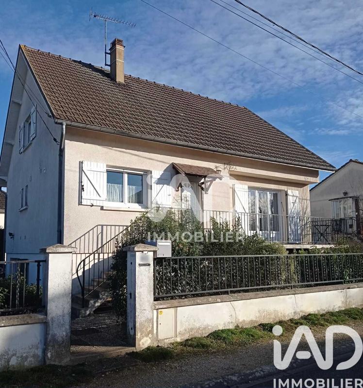 Maison - 140 m² - 6 pièces