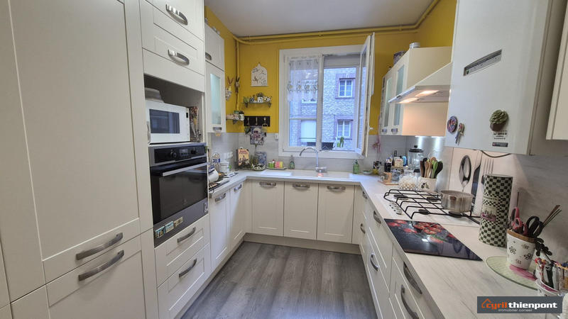 Appartement - 84 m² - 5 pièces