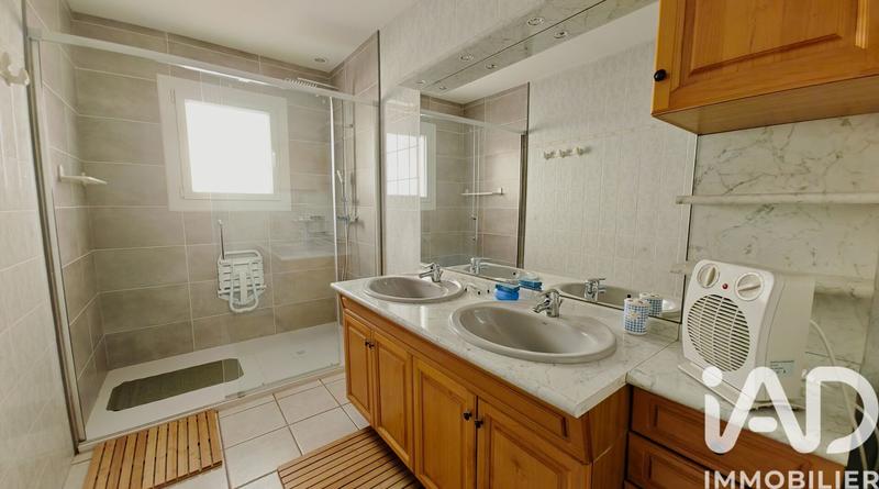 Maison - 121 m² - 5 pièces