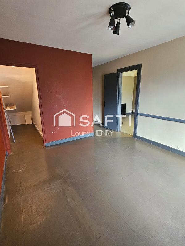 Bureau - 82 m² - 5 pièces