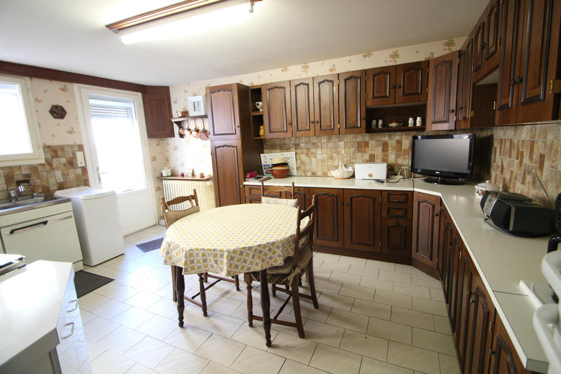 Maison de village - 106 m² - 5 pièces