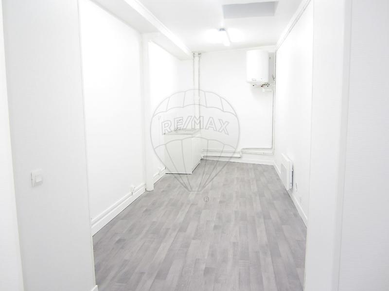 Local commercial - 53 m² - 2 pièces