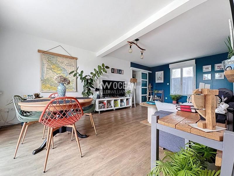 Maison - 101 m² - 5 pièces