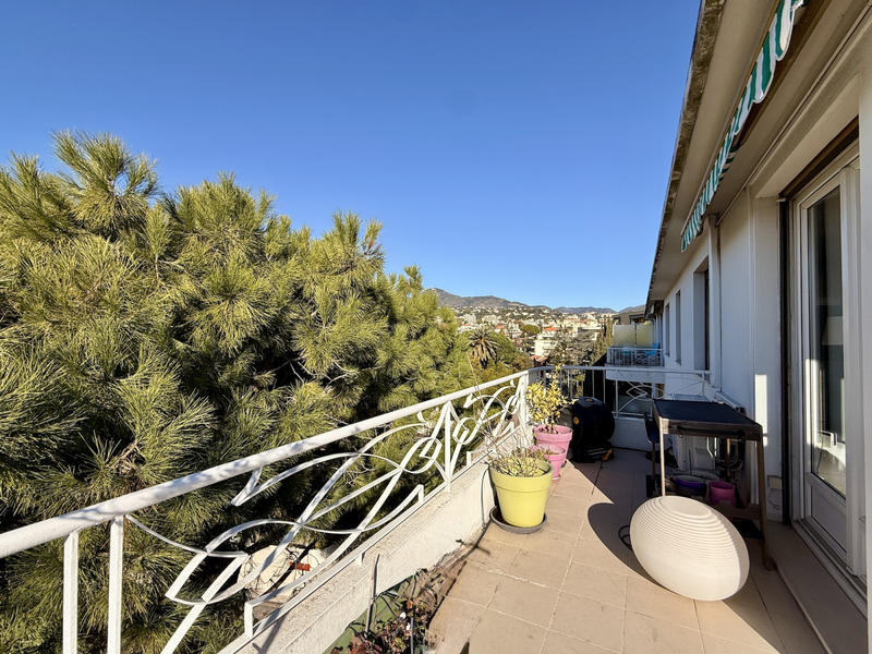 Appartement - 80 m² - 3 pièces