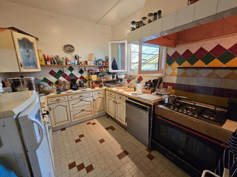 Maison - 350 m² - 14 pièces