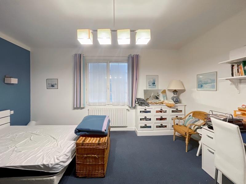 Maison - 276 m² - 8 pièces