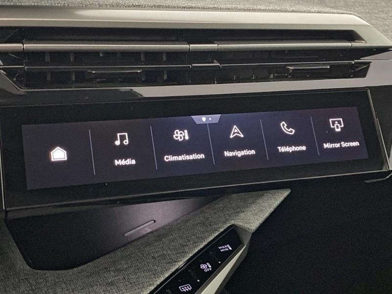 Peugeot 3008 III 1.2 Hybrid 145 E-Dcs6 Allure