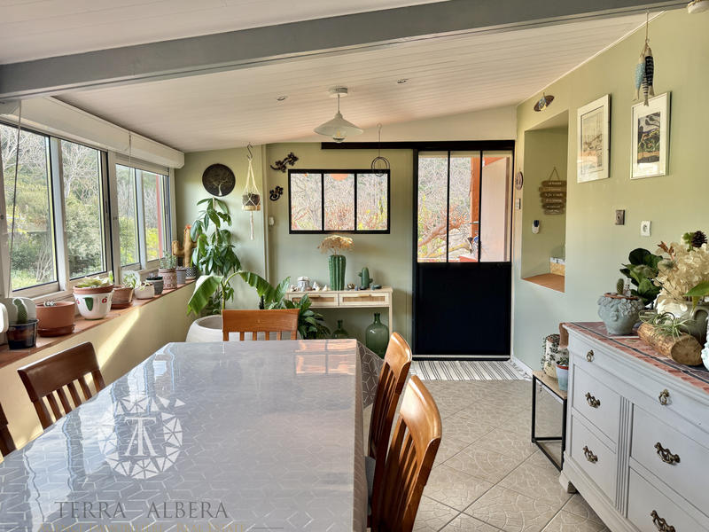 Maison - 136 m² - 5 pièces