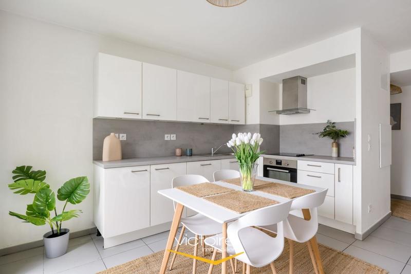 Appartement - 74 m² - 4 pièces