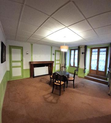 Maison - 120 m² - 4 pièces