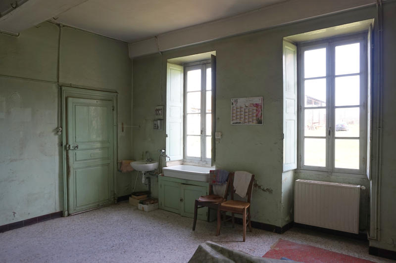 Château - 251 m² - 13 pièces