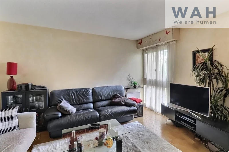 Appartement - 107 m² - 5 pièces