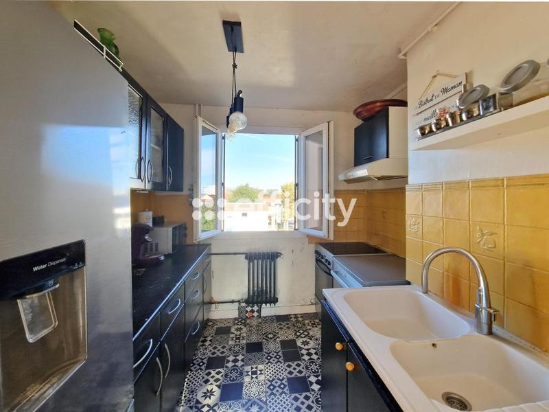 Appartement - 65 m² - 3 pièces