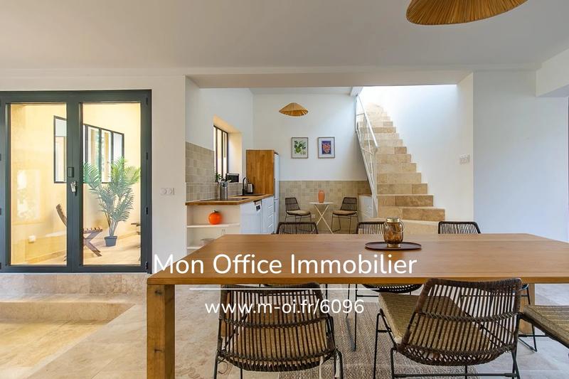 Villa - 180 m² - 7 pièces