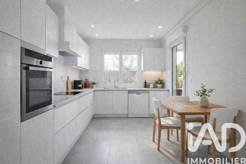 Appartement - 106 m² - 4 pièces