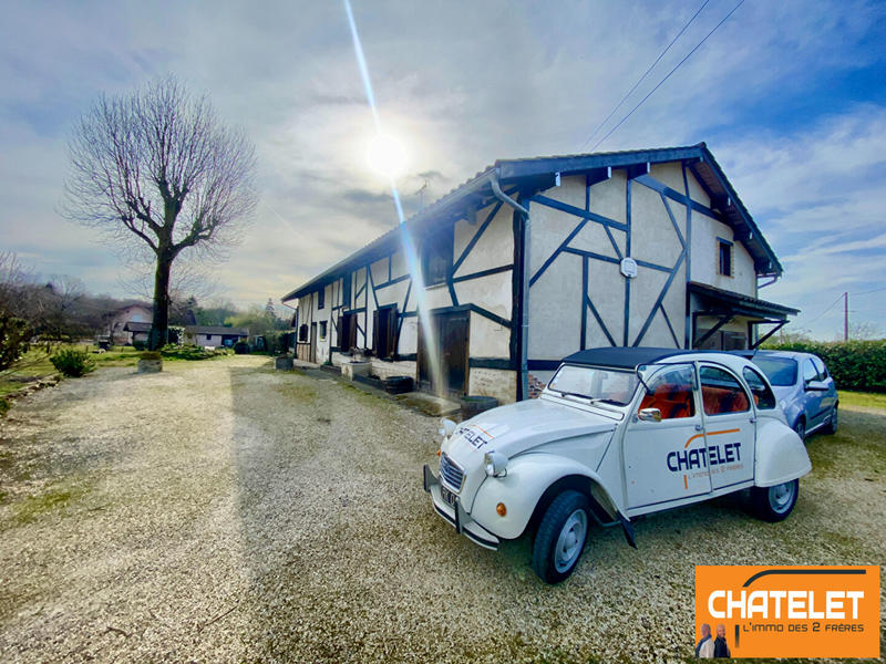 Maison - 188 m² - 8 pièces