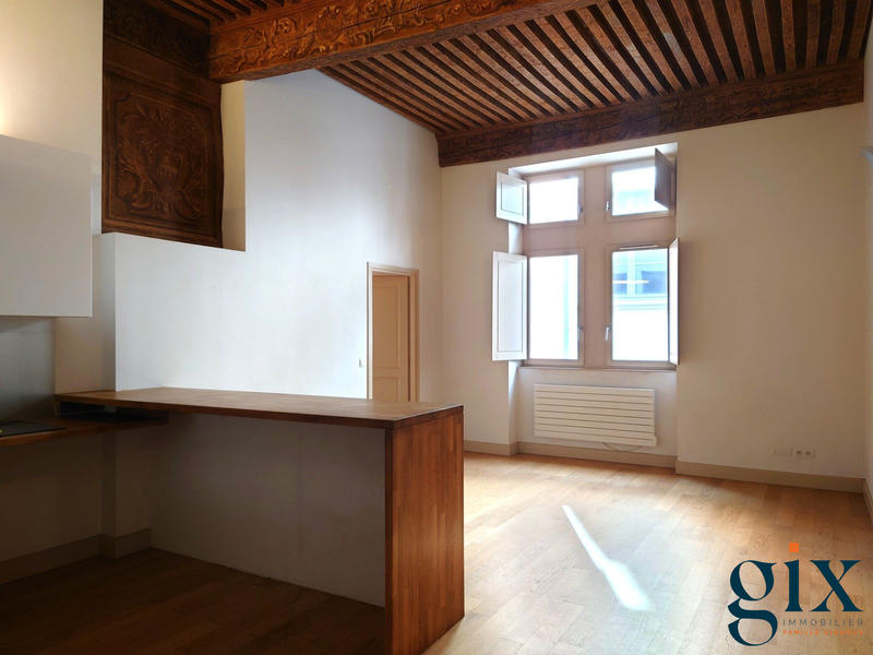 Appartement - 85 m² - 4 pièces