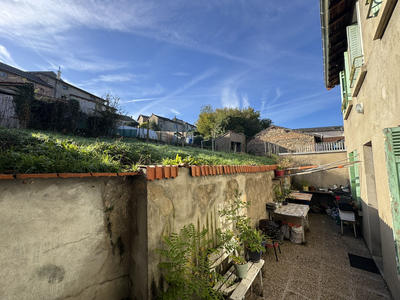 Immeuble - 155 m² - 7 pièces