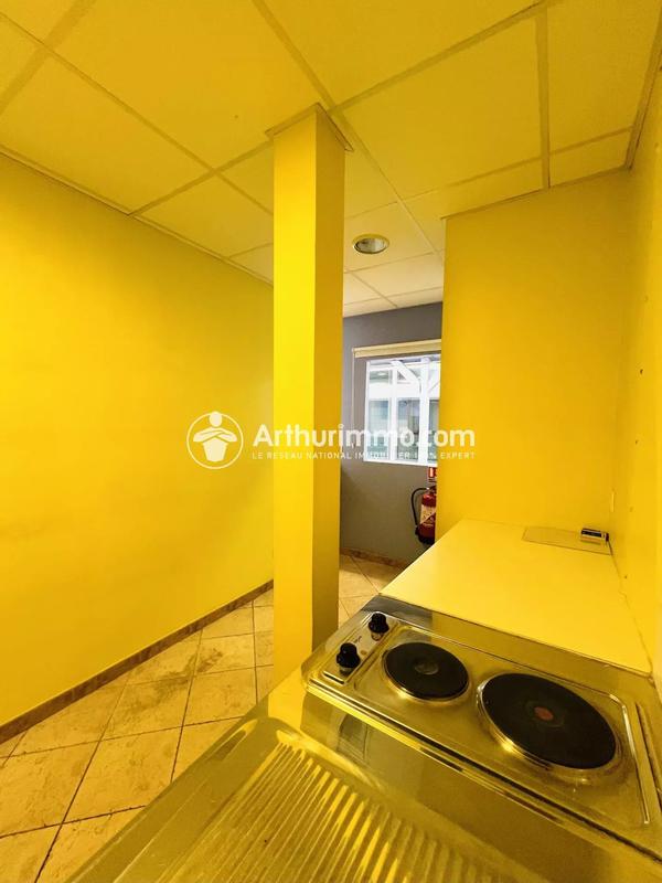 Bureau - 38 m² - 1 pièce