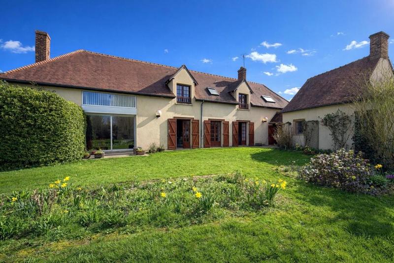 Maison ancienne - 145 m² - 7 pièces