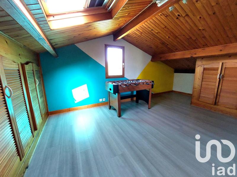 Maison - 186 m² - 7 pièces