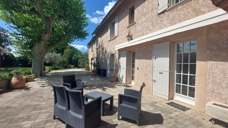 Maison - 150 m² - 7 pièces