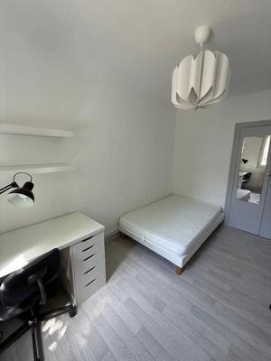 Appartement - 64 m² - 4 pièces