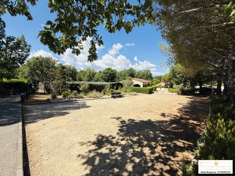 Maison jumelée - 28 m² - 3 pièces