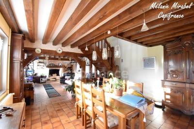 Maison - 98 m² - 5 pièces