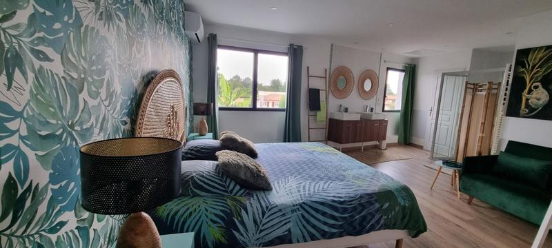 Maison - 805 m² - 16 pièces