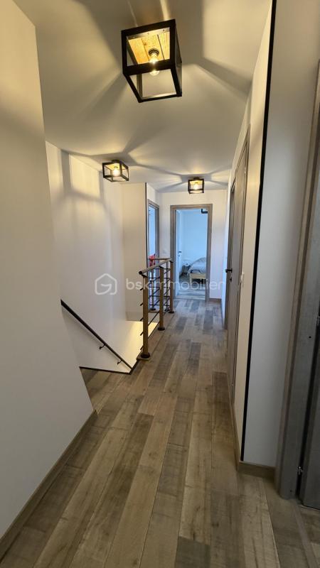 Propriété - 140 m² - 6 pièces