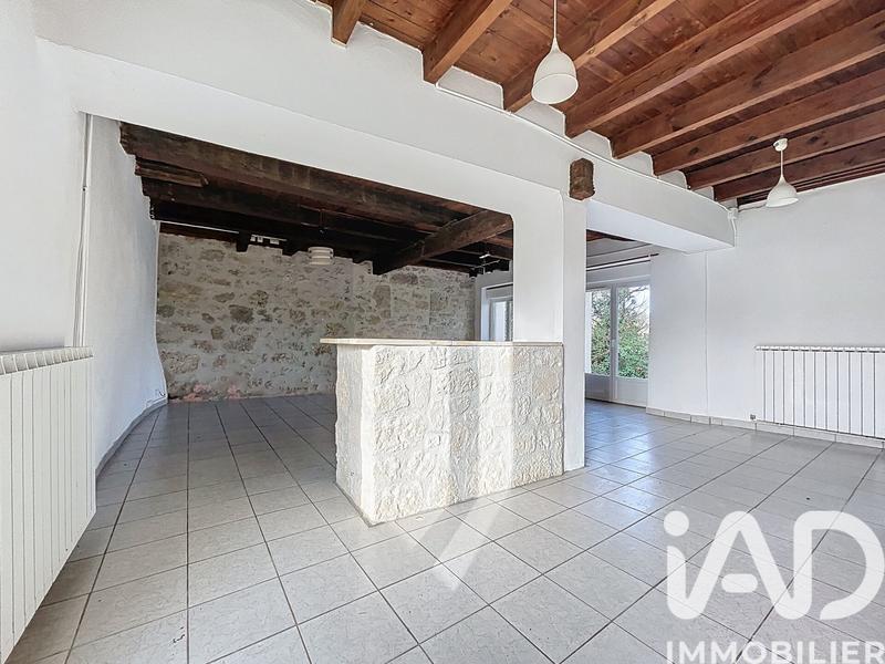 Maison - 270 m² - 10 pièces